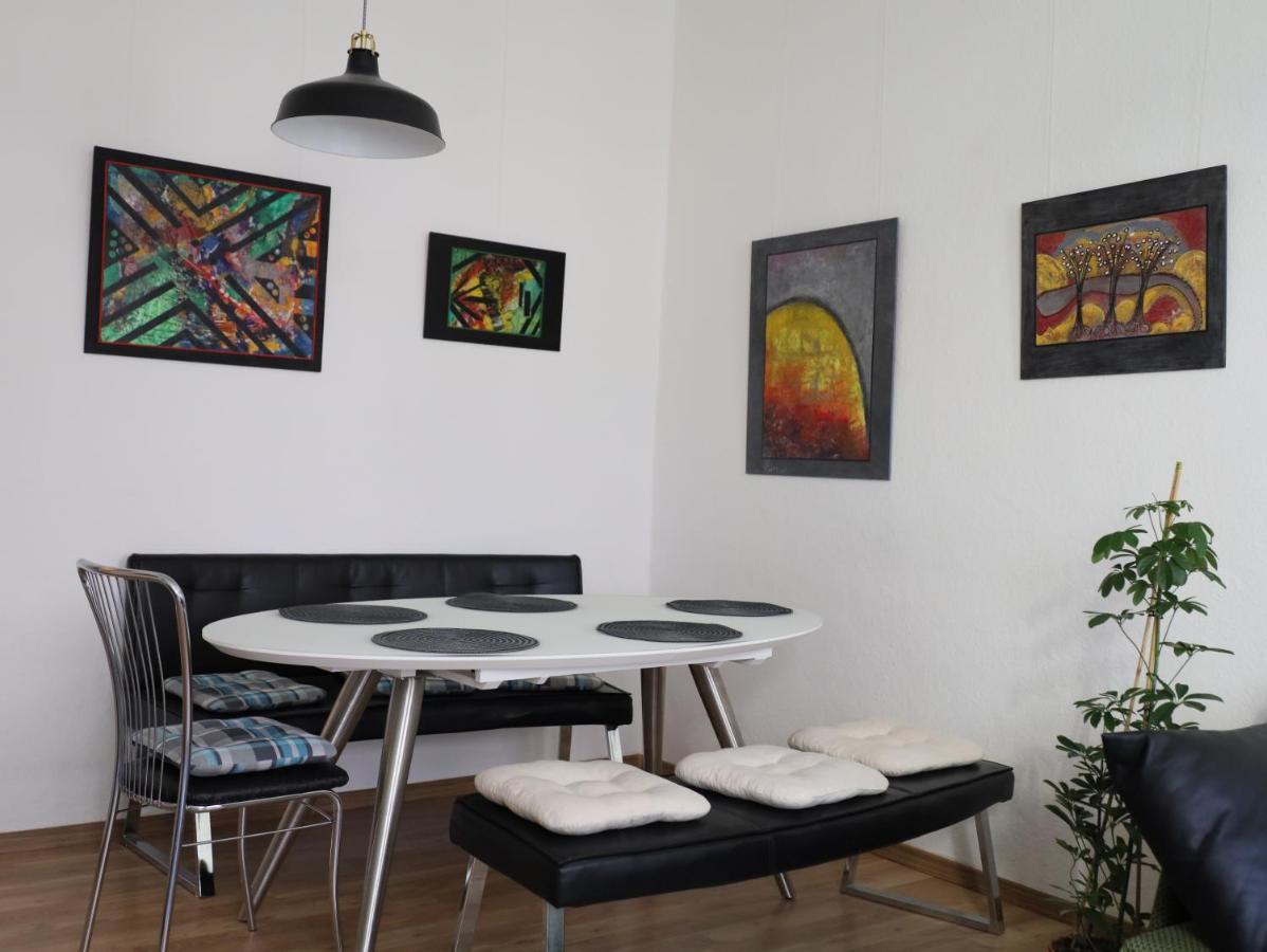 Ferienwohnungen In Der Kunstgalerie Charlie Und Jenny Κέμνιτς Εξωτερικό φωτογραφία