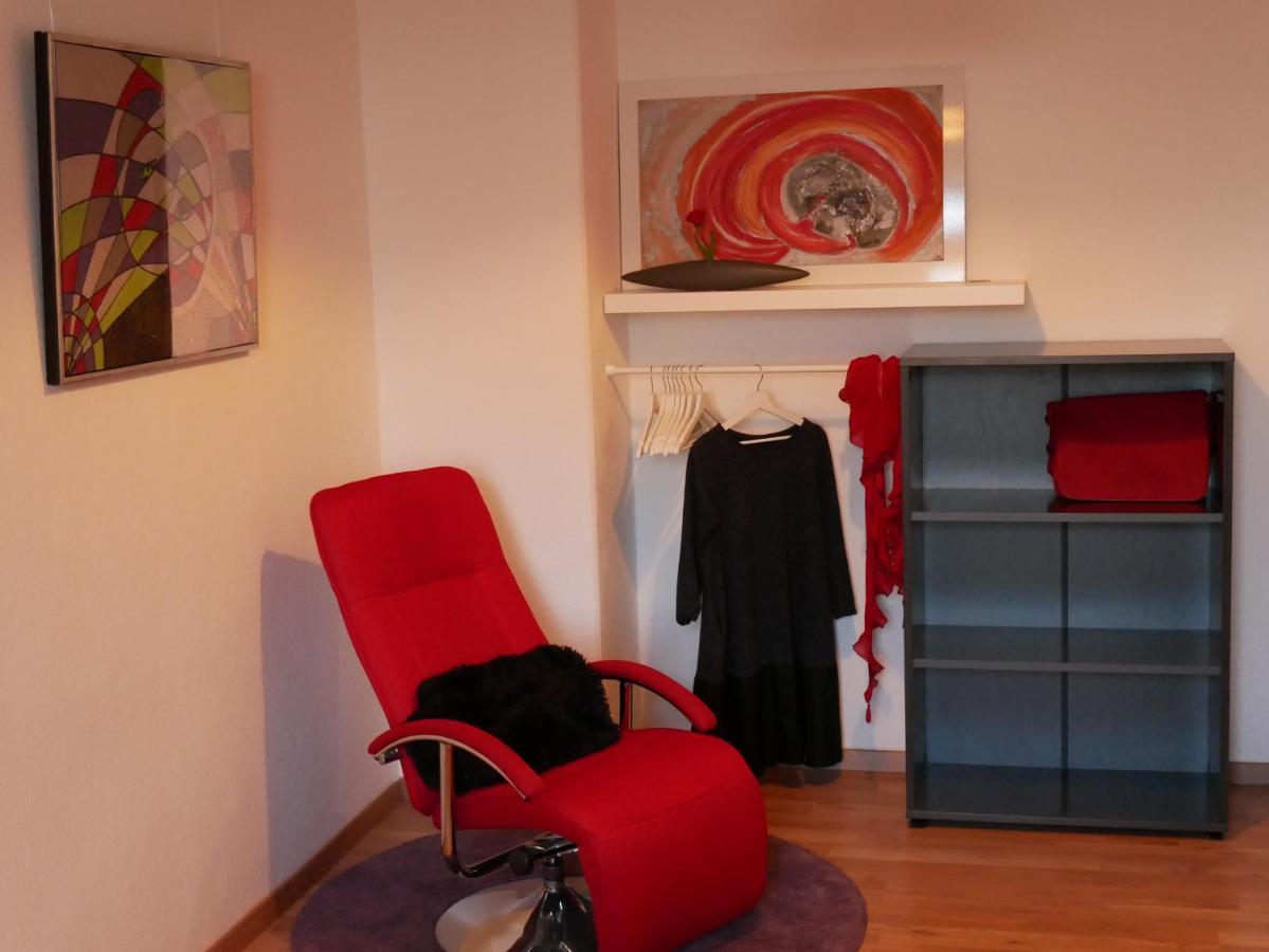 Ferienwohnungen In Der Kunstgalerie Charlie Und Jenny Κέμνιτς Εξωτερικό φωτογραφία